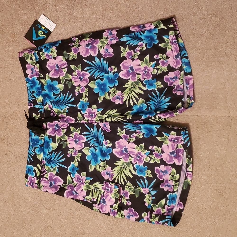 NWT Kanu Surf Women's Katya Shorts